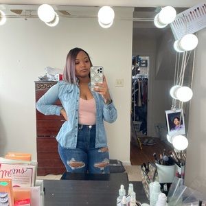 Meet your Posher, Jasmine